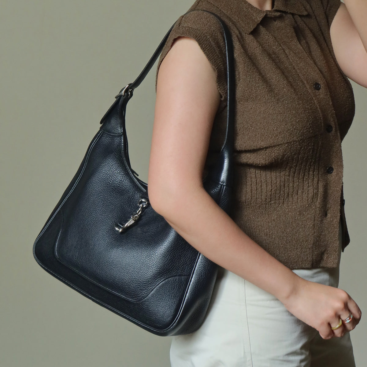 Hermès Vintage '90s Black Clemence Leather Trim II 31 Shoulder Bag