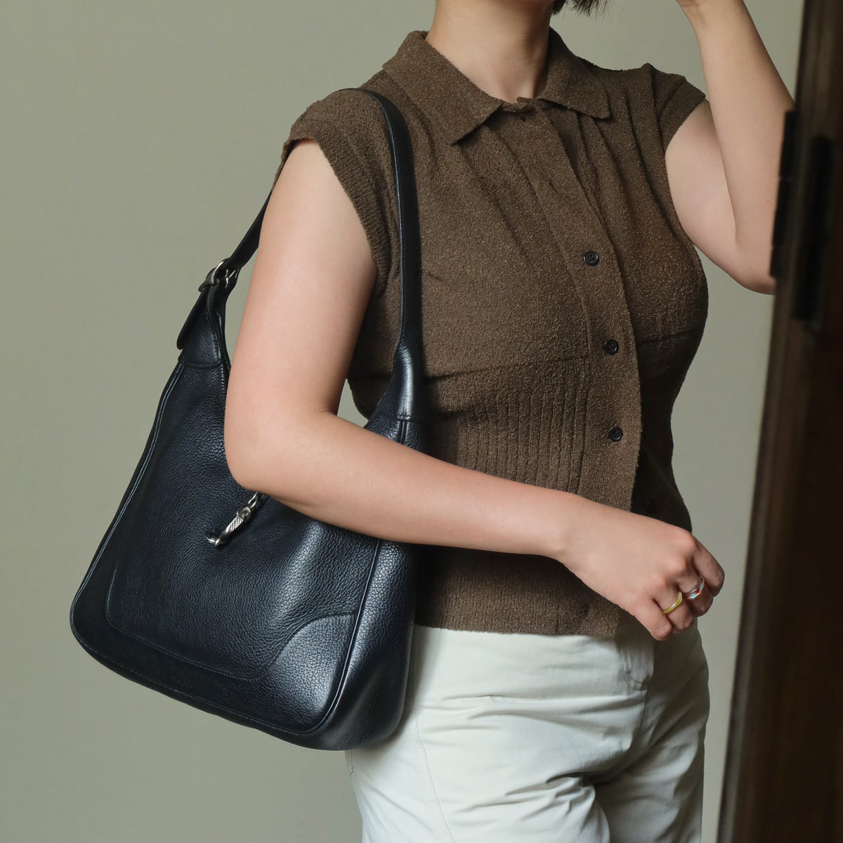 Hermès Vintage '90s Black Clemence Leather Trim II 31 Shoulder Bag