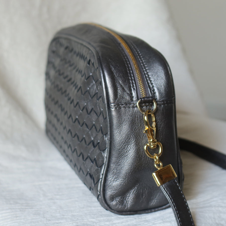 Bottega Veneta Vintage Shimmery Silver Intrecciato 2way Shoulder Clutch Bag