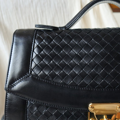 Rare Bottega Veneta Vintage Black Intrecciato Leather Turn lock Shoulder Bag