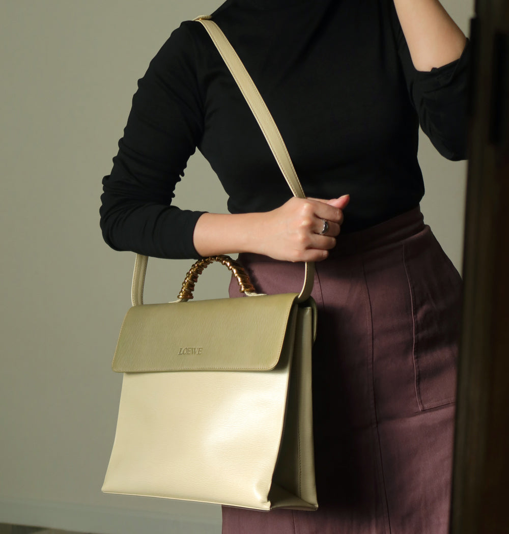 Loewe Vintage Pastel Green Dual Tone Velazquez Leather 2way Shoulder Bag