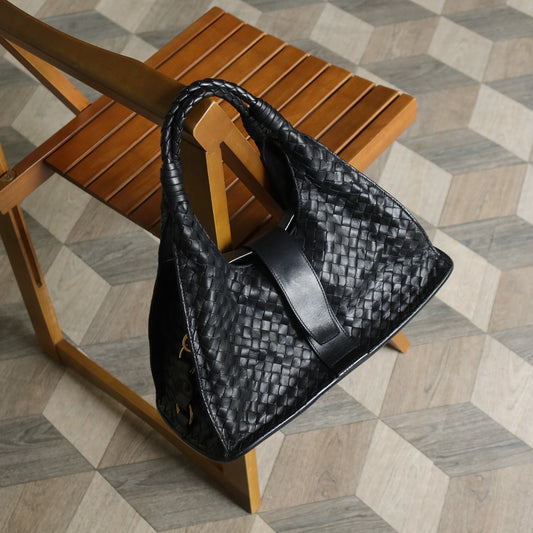Bottega Veneta Vintage Black Intrecciato Leather Belt Hobo Shoulder Bag