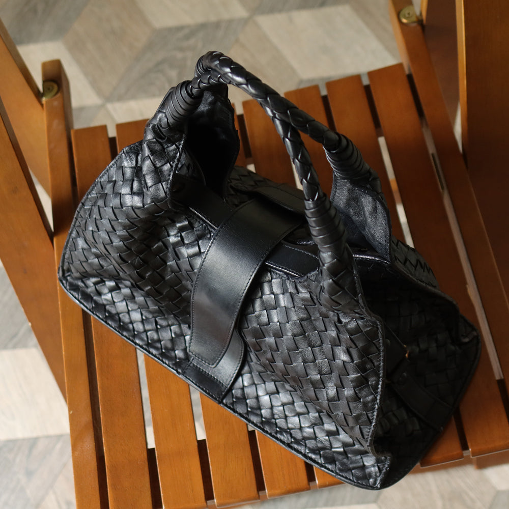 Bottega Veneta Vintage Black Intrecciato Leather Belt Hobo Shoulder Bag
