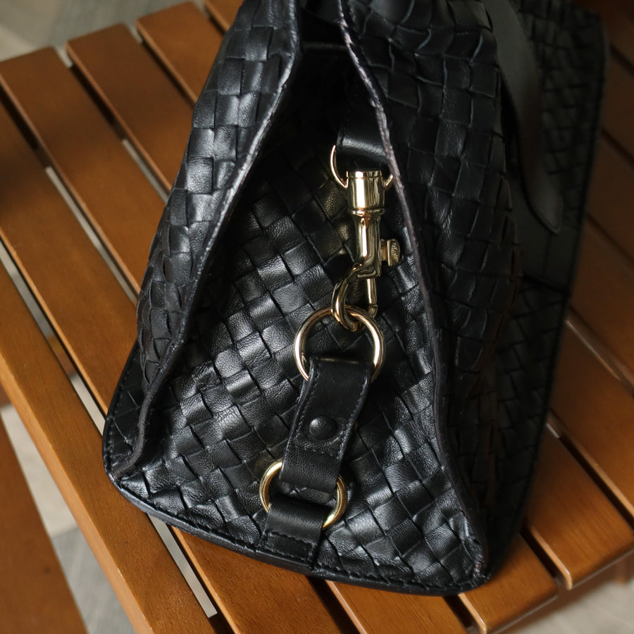 Bottega Veneta Vintage Black Intrecciato Leather Belt Hobo Shoulder Bag