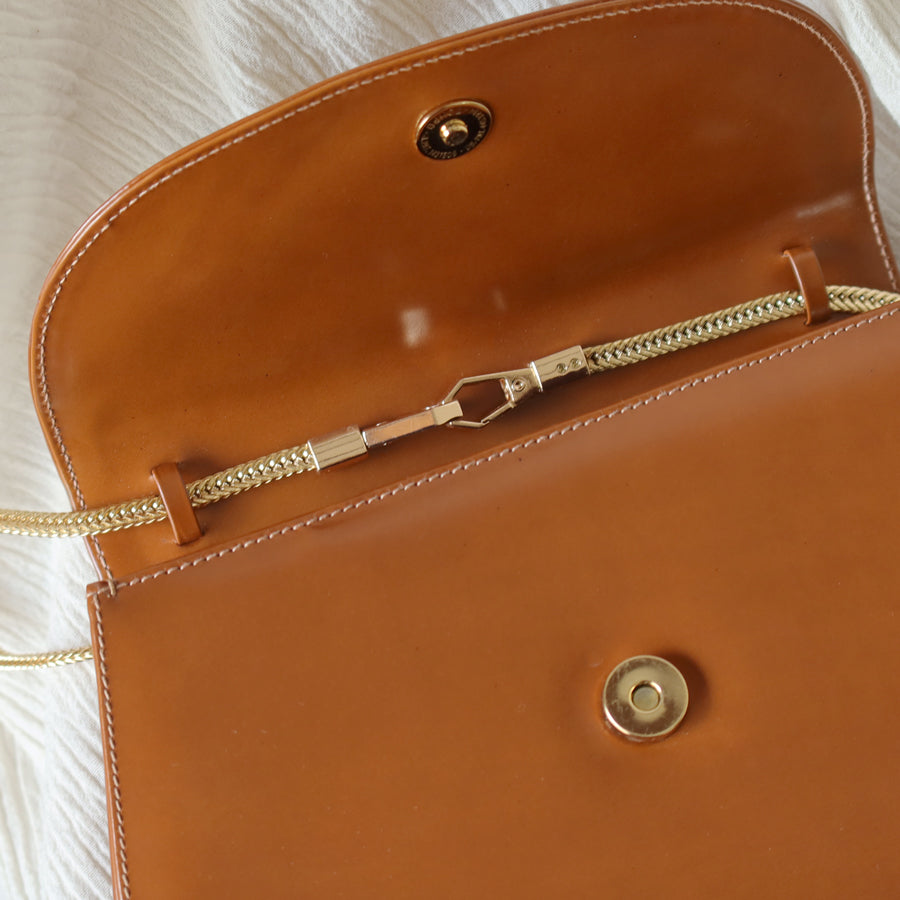 Gucci Vintage Caramel Brown Leather Gold GG Bow Origami Shoulder Flap Bag