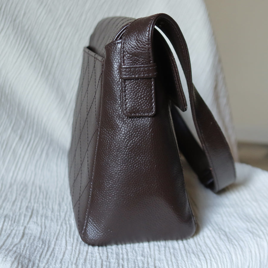 Chanel Vintage Dark Brown Caviar Leather Diamond Stitched Flap Shoulder Bag