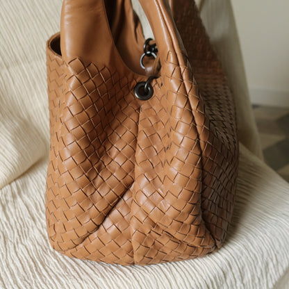 Bottega Veneta Vintage Caramel Brown Intrecciato Campana Hobo Shoulder Bag M2