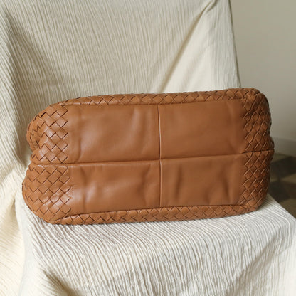 Bottega Veneta Vintage Caramel Brown Intrecciato Campana Hobo Shoulder Bag M2