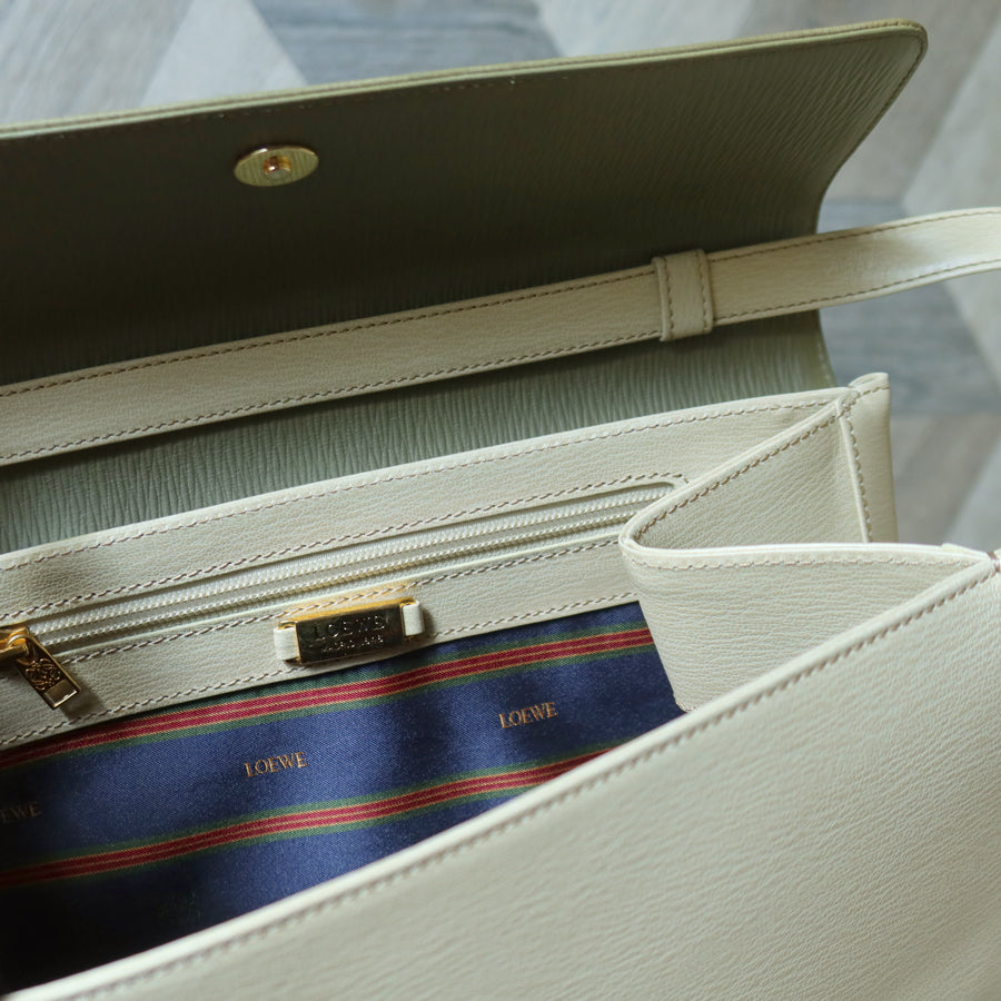 Loewe Vintage Pastel Green Dual Tone Velazquez Leather 2way Shoulder Bag