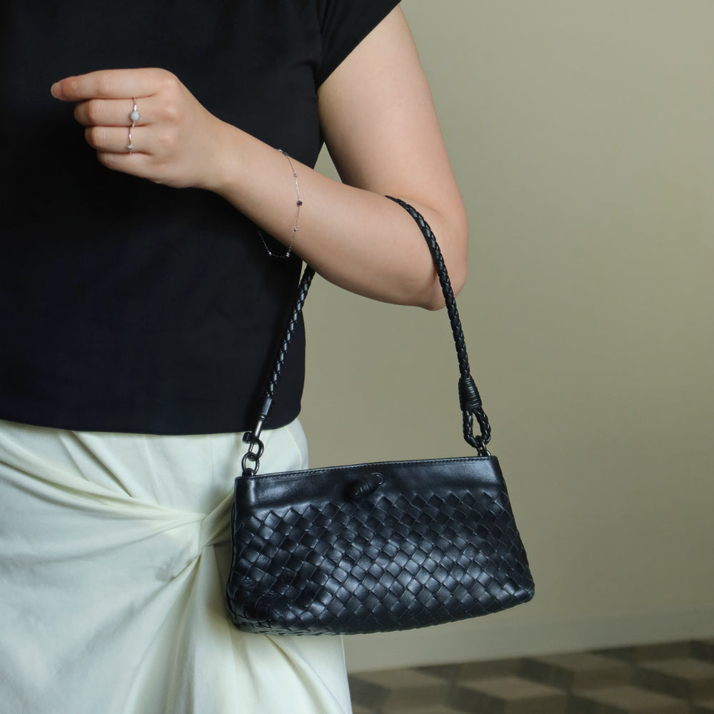 Bottega Veneta Vintage Black Intrecciato Weave Mini Pochette Clutch Shoulder Bag S2