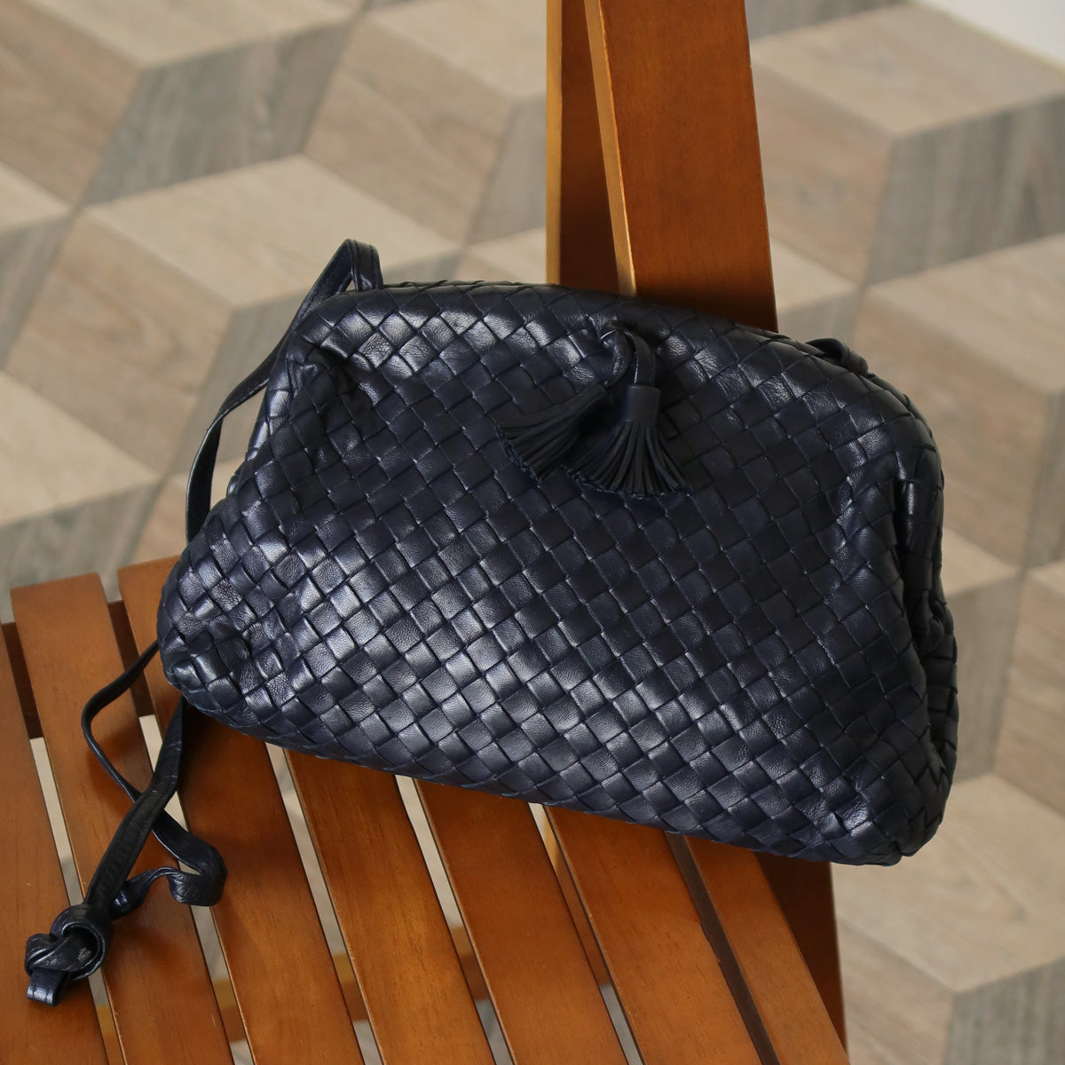 Bottega Veneta Vintage Intrecciato Weave Leather Kiss Lock Crossbody Flap Bag