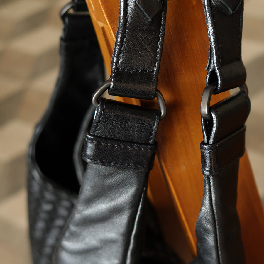 Bottega Veneta Vintage Black Medium Intrecciato Hobo Shoulder Bag