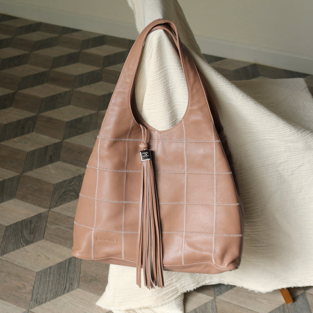 Rare Chanel Vintage Dusty Pink Caviar Leather Block Stitching CC Tassel Hobo Tote Bag