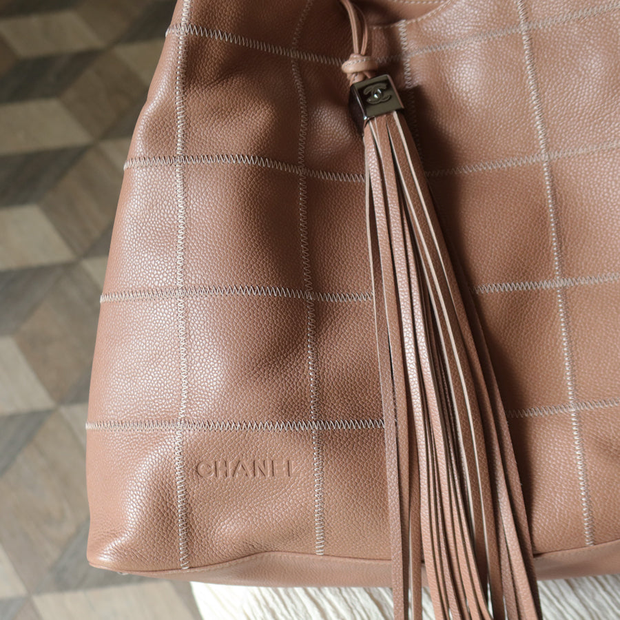 Rare Chanel Vintage Dusty Pink Caviar Leather Block Stitching CC Tassel Hobo Tote Bag