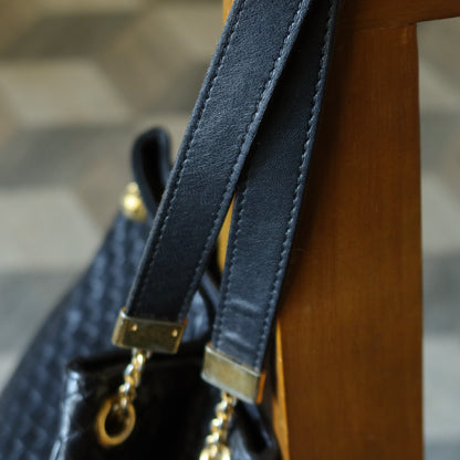 Bottega Veneta Vintage Black Intrecciato Leather Relaxed Shoulder Bag