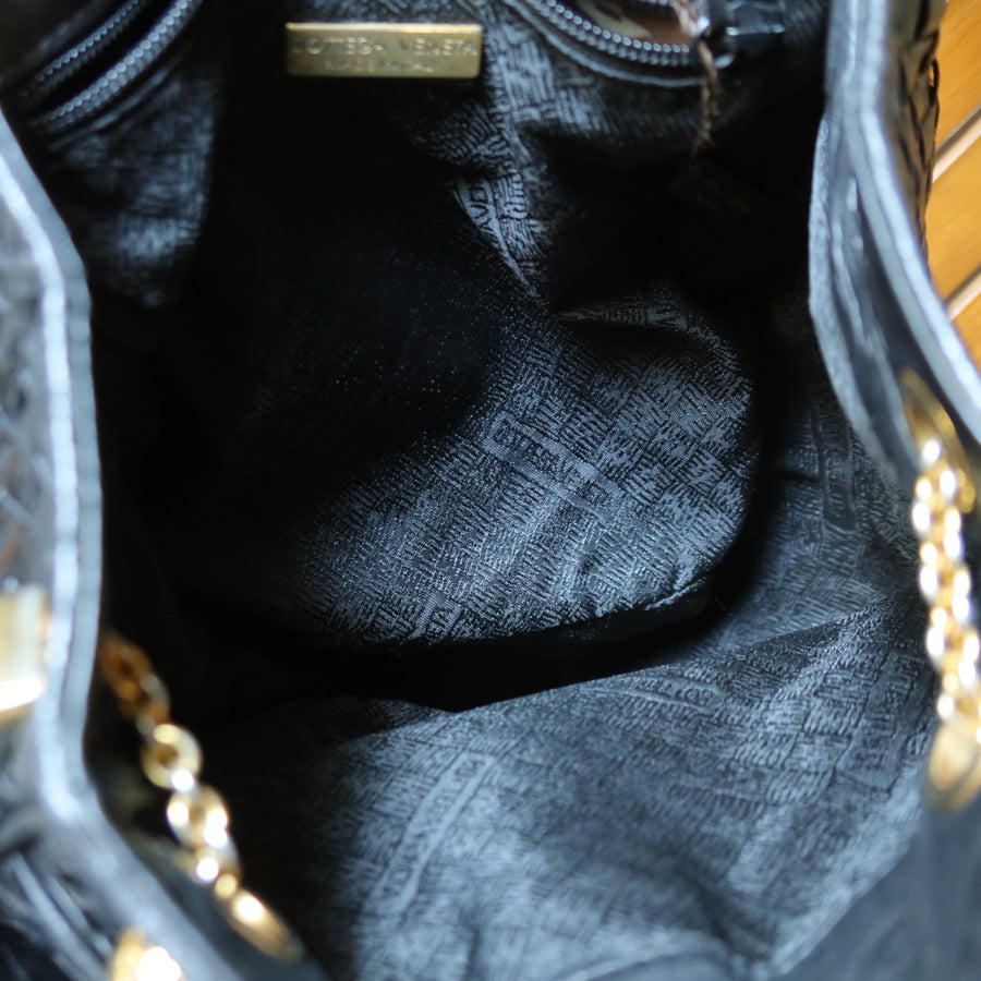 Bottega Veneta Vintage Black Intrecciato Leather Relaxed Shoulder Bag