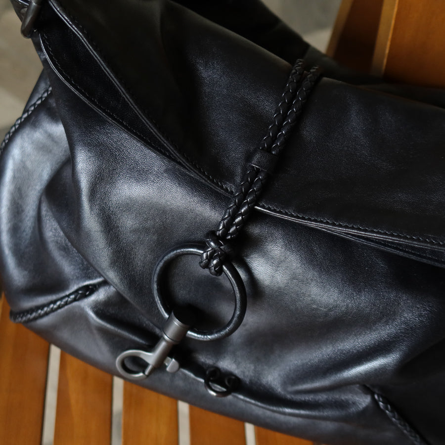 Bottega Veneta Vintage Black Lambskin Leather Ring Hobo One Shoulder Bag