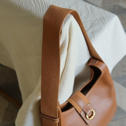 Hermès Vintage '90s Caramel Brown Leather H gold ring Tsako Shoulder Bag
