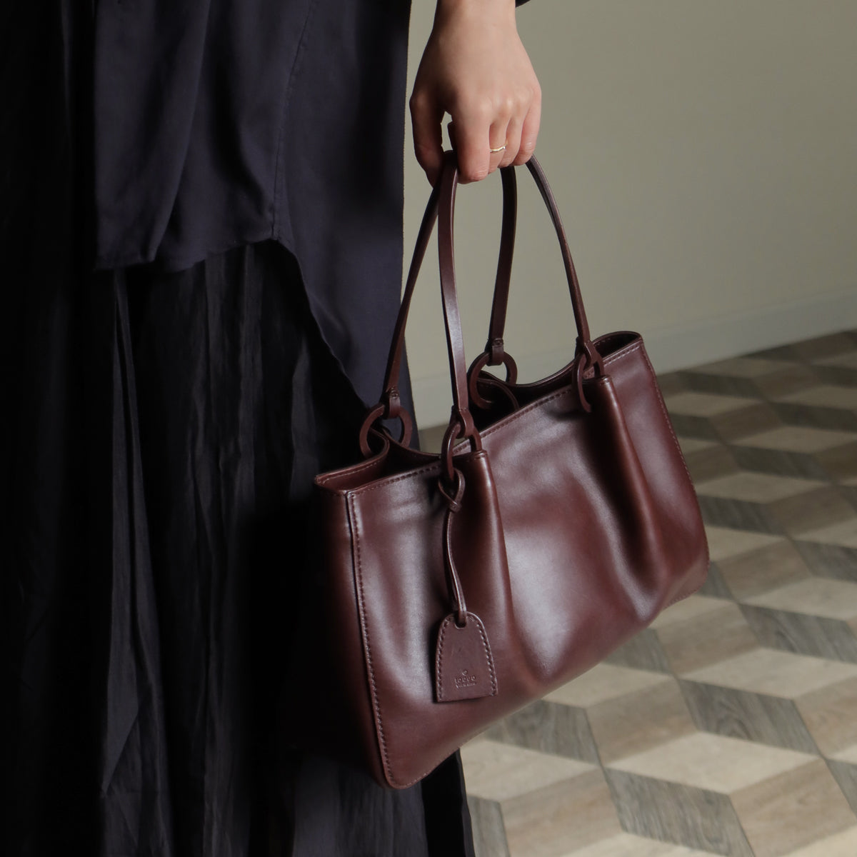 Gucci Vintage Dark Brown Leather Daily Tote Shoulder Bag