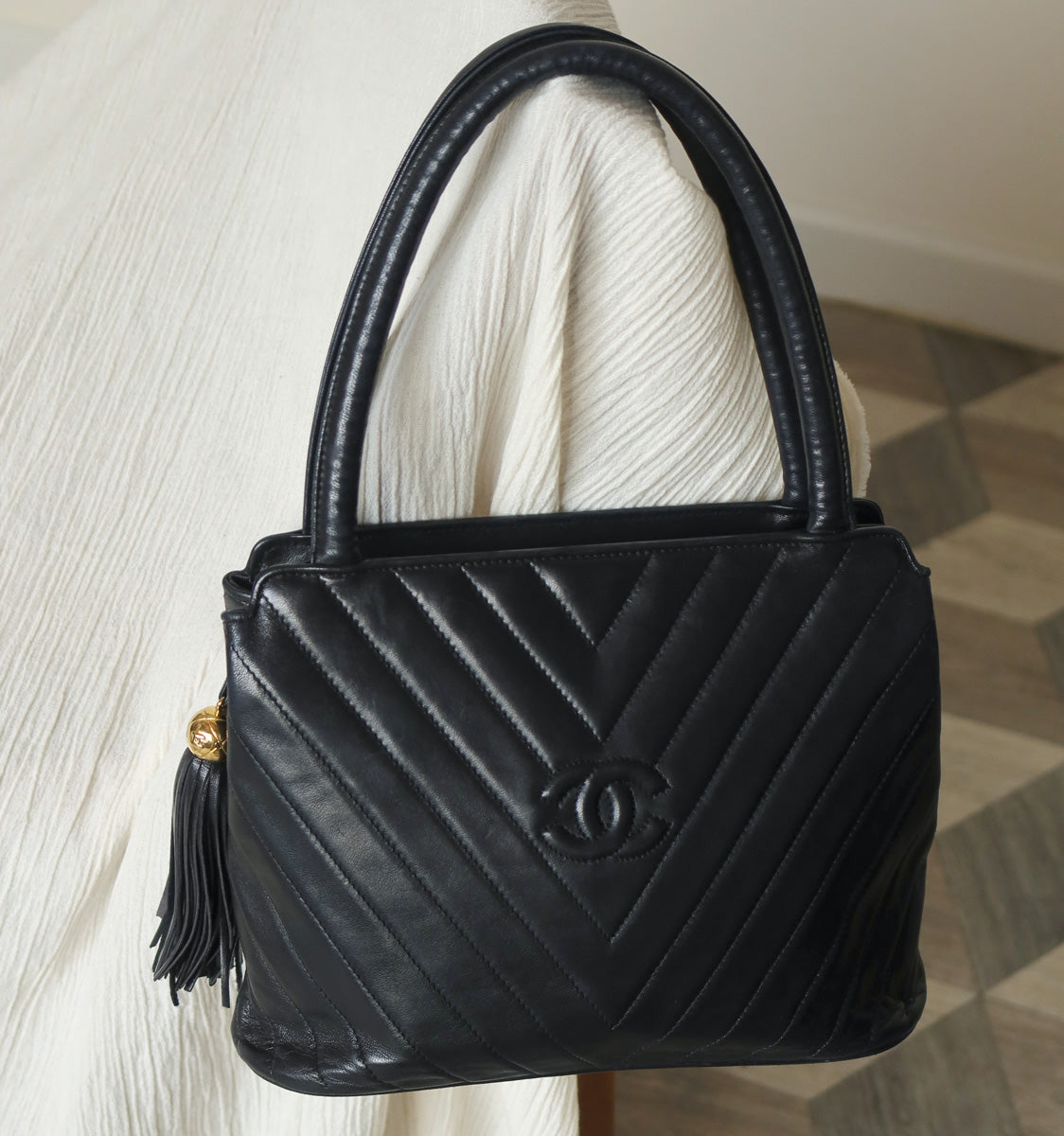 Vintage Chanel Black Lambskin V stitch Coco mark Top Handle Kelly Bag