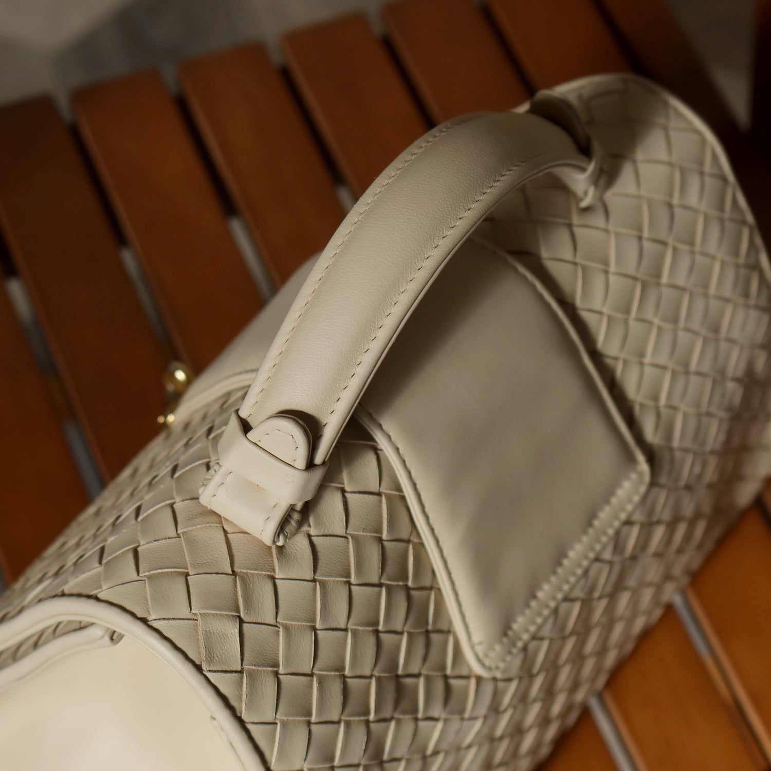 Rare Bottega Veneta Vintage Ivory Intrecciato Weave Leather Classic Bag