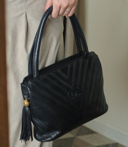 Vintage Chanel Black Lambskin V stitch Coco mark Top Handle Kelly Bagv