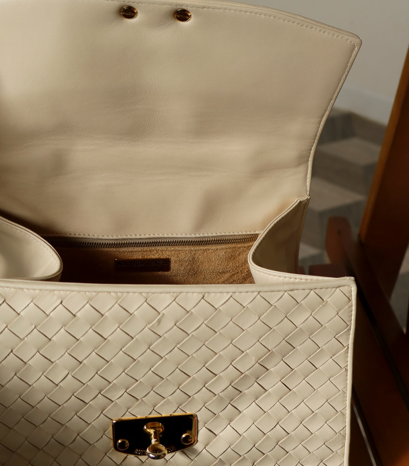 Rare Bottega Veneta Vintage Ivory Intrecciato Weave Leather Classic Bag
