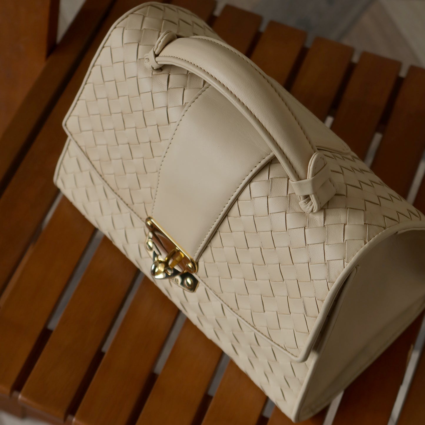 Rare Bottega Veneta Vintage Ivory Intrecciato Weave Leather Classic Bag