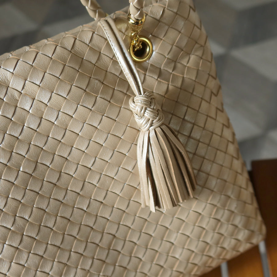 Rare Bottega Veneta Vintage Shimmer Ivory Pearl Intrecciato Braided Strap Shoulder Bag