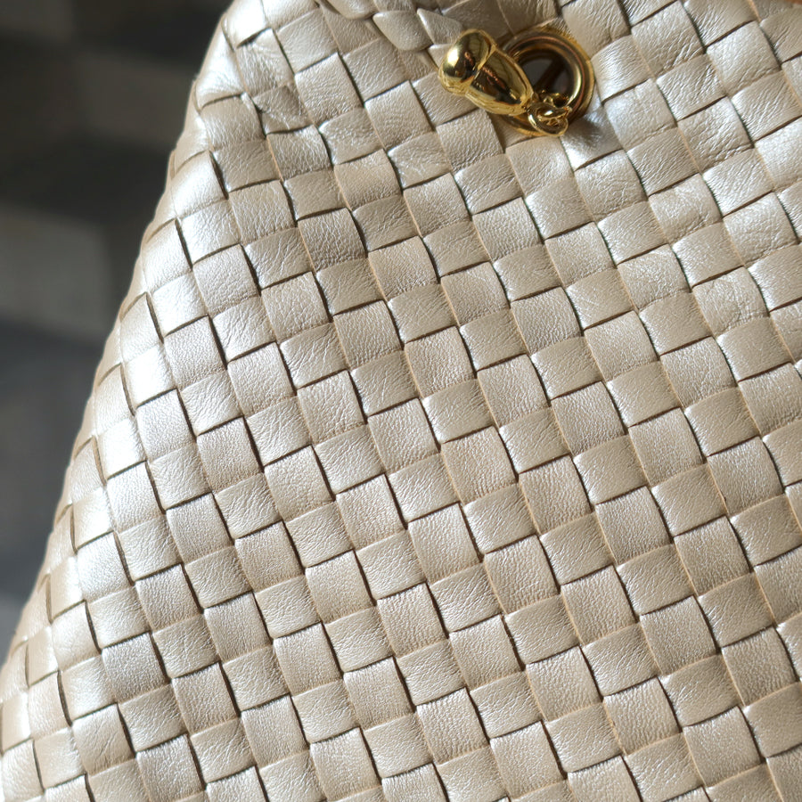 Rare Bottega Veneta Vintage Shimmer Ivory Pearl Intrecciato Braided Strap Shoulder Bag