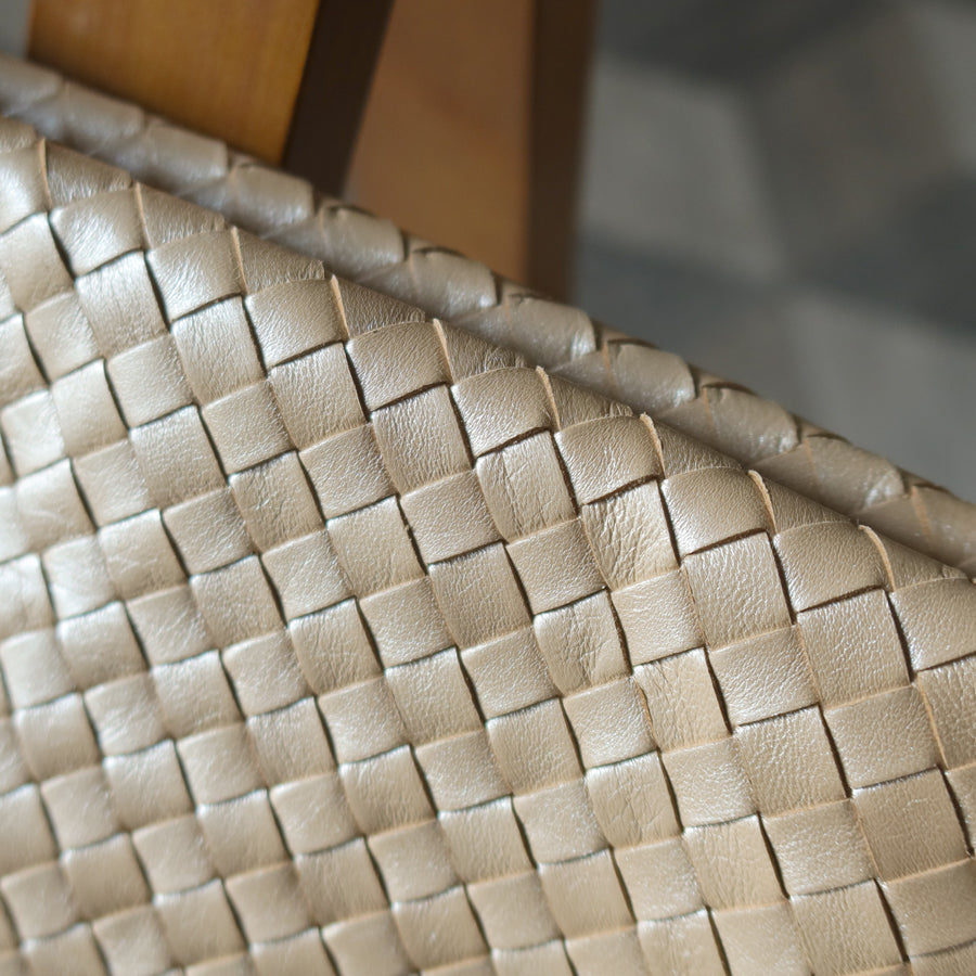 Rare Bottega Veneta Vintage Shimmer Ivory Pearl Intrecciato Braided Strap Shoulder Bag