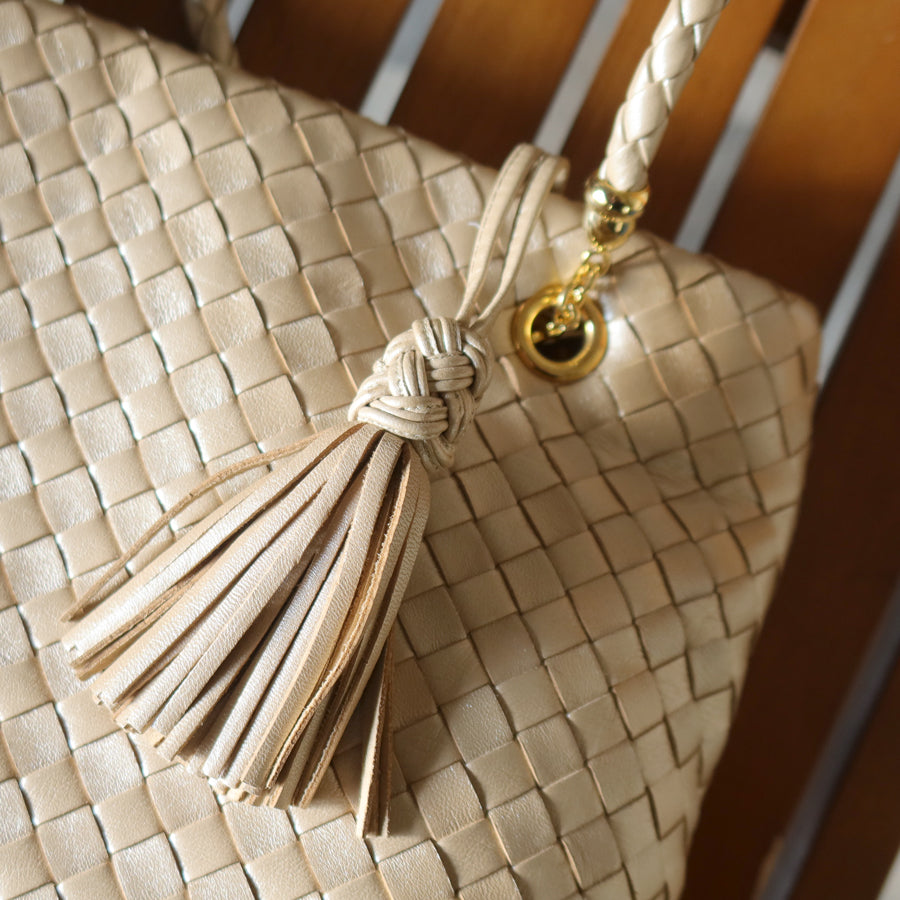 Rare Bottega Veneta Vintage Shimmer Ivory Pearl Intrecciato Braided Strap Shoulder Bag