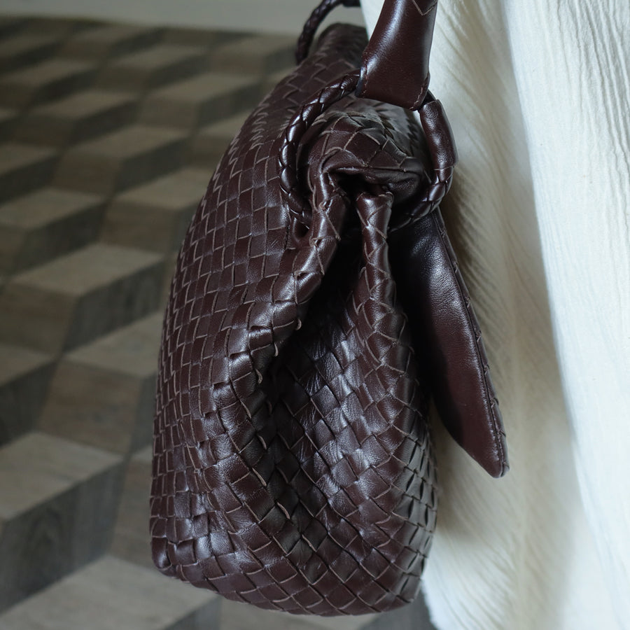 Bottega Veneta Vintage Dark Brown Intrecciato Ring Hobo Shoulder Flap Bag