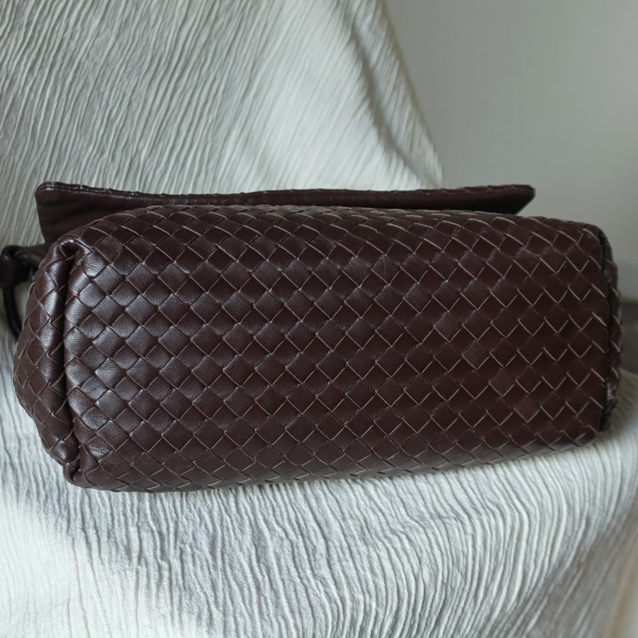 Bottega Veneta Vintage Dark Brown Intrecciato Ring Hobo Shoulder Flap Bag