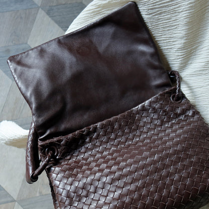 Bottega Veneta Vintage Dark Brown Intrecciato Ring Hobo Shoulder Flap Bag