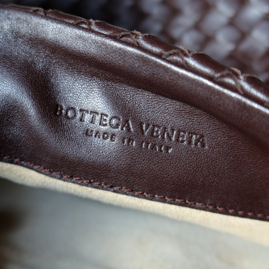 Bottega Veneta Vintage Dark Brown Intrecciato Ring Hobo Shoulder Flap Bag