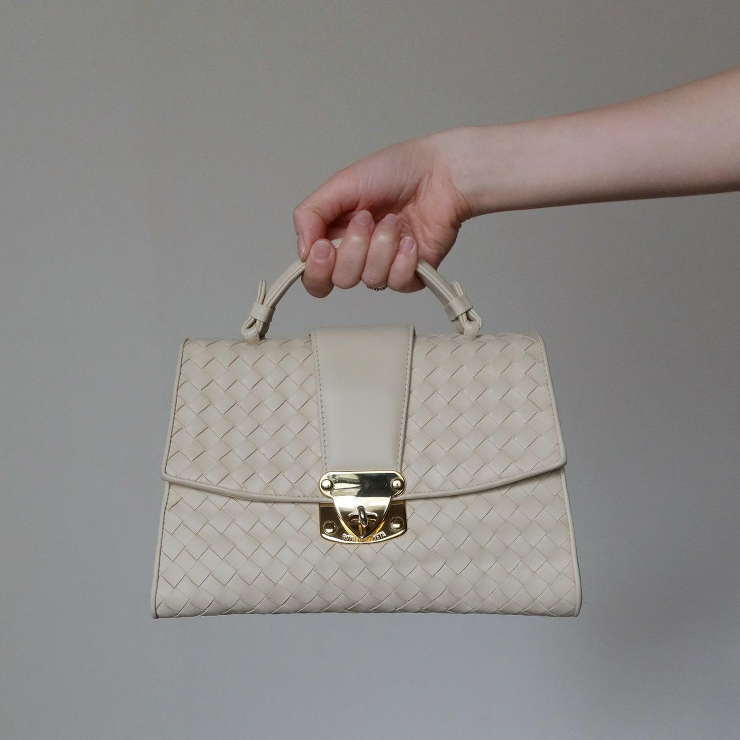 Rare Bottega Veneta Vintage Ivory Intrecciato Weave Leather Classic Bag