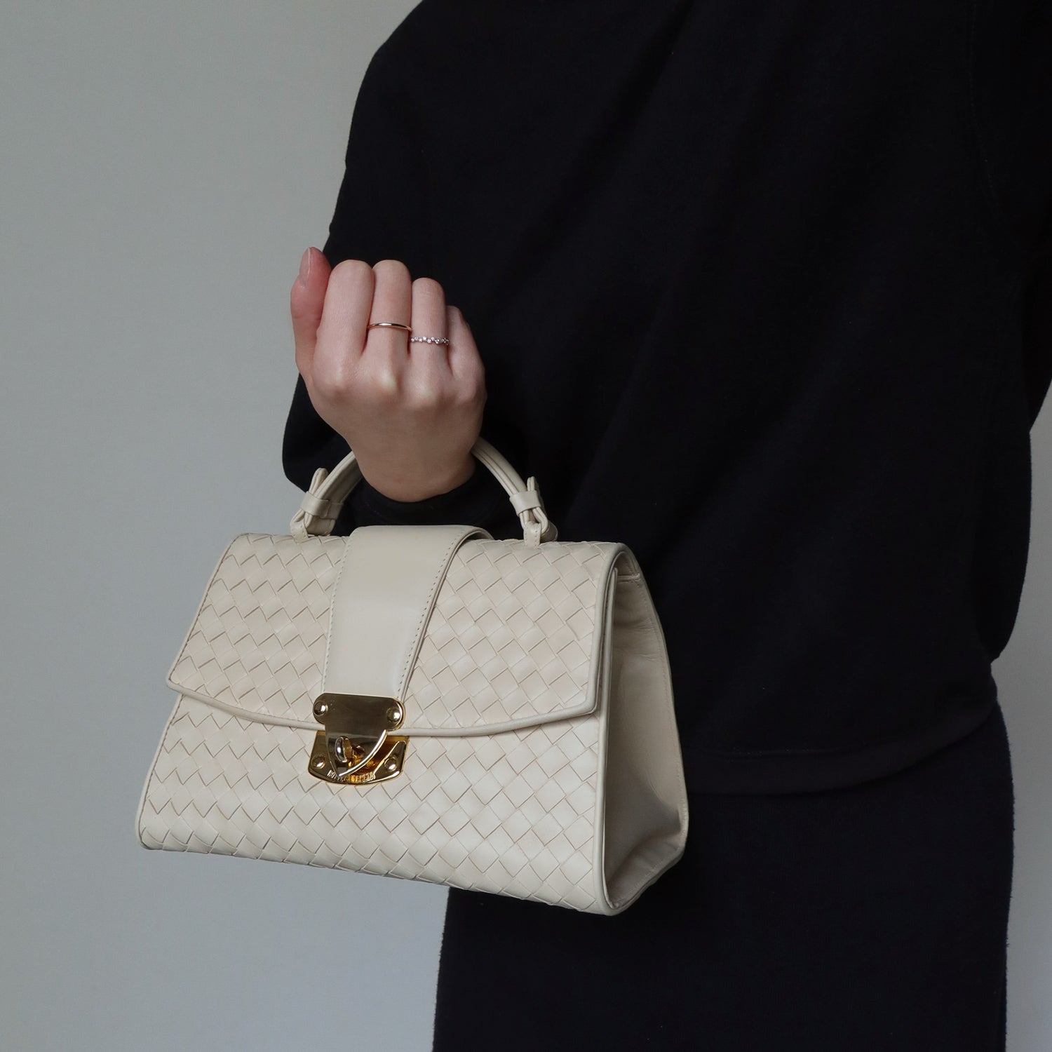 Rare Bottega Veneta Vintage Ivory Intrecciato Weave Leather Classic Bag
