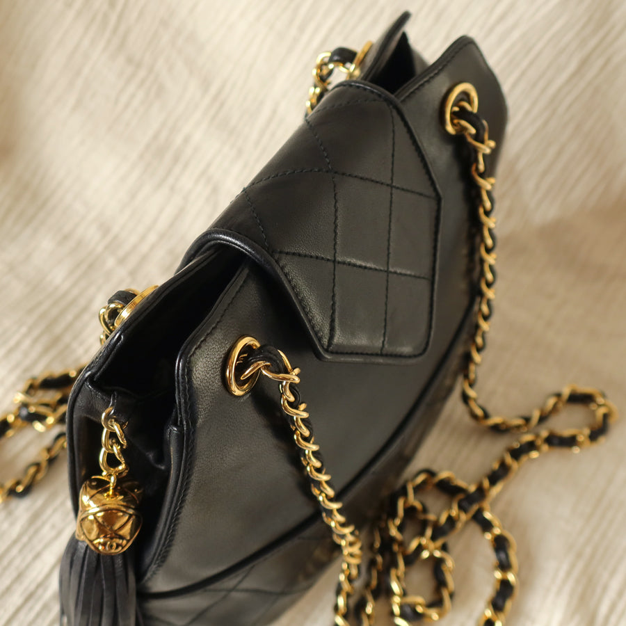 Vintage Chanel Black Lambskin Diamond stitched CC Tassel Classic Flap Bag