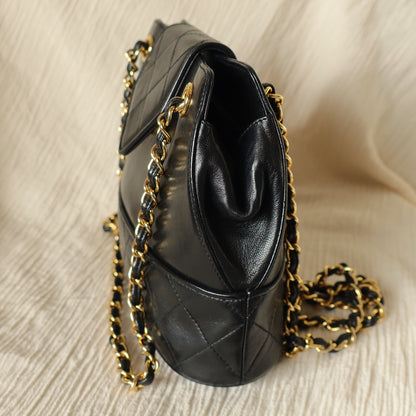 Vintage Chanel Black Lambskin Diamond stitched CC Tassel Classic Flap Bag