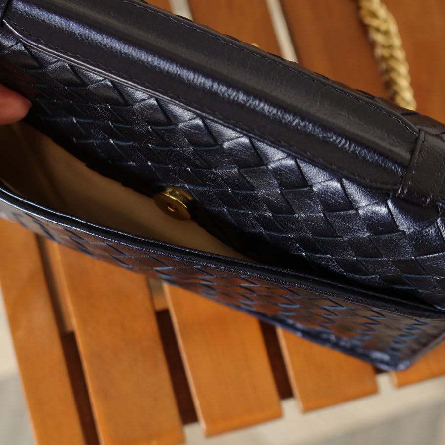 Rare Bottega Veneta Vintage Dark Navy Intrecciato Turn lock 2way Flap Bag