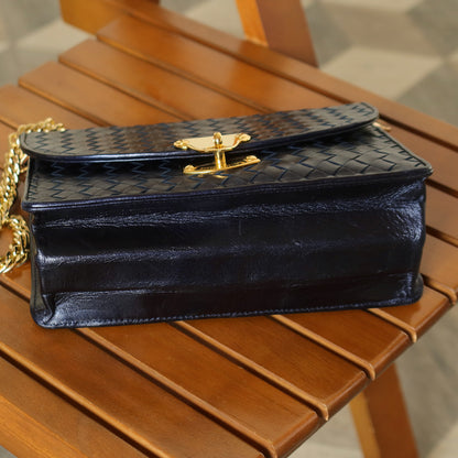 Rare Bottega Veneta Vintage Dark Navy Intrecciato Turn lock 2way Flap Bag