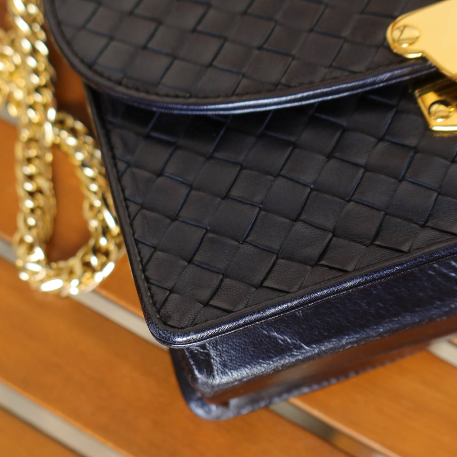 Rare Bottega Veneta Vintage Dark Navy Intrecciato Turn lock 2way Flap Bag