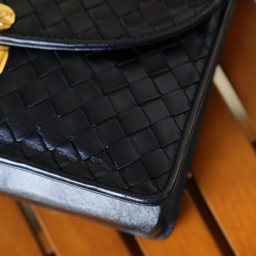 Rare Bottega Veneta Vintage Dark Navy Intrecciato Turn lock 2way Flap Bag
