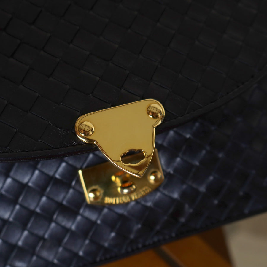 Rare Bottega Veneta Vintage Dark Navy Intrecciato Turn lock 2way Flap Bag
