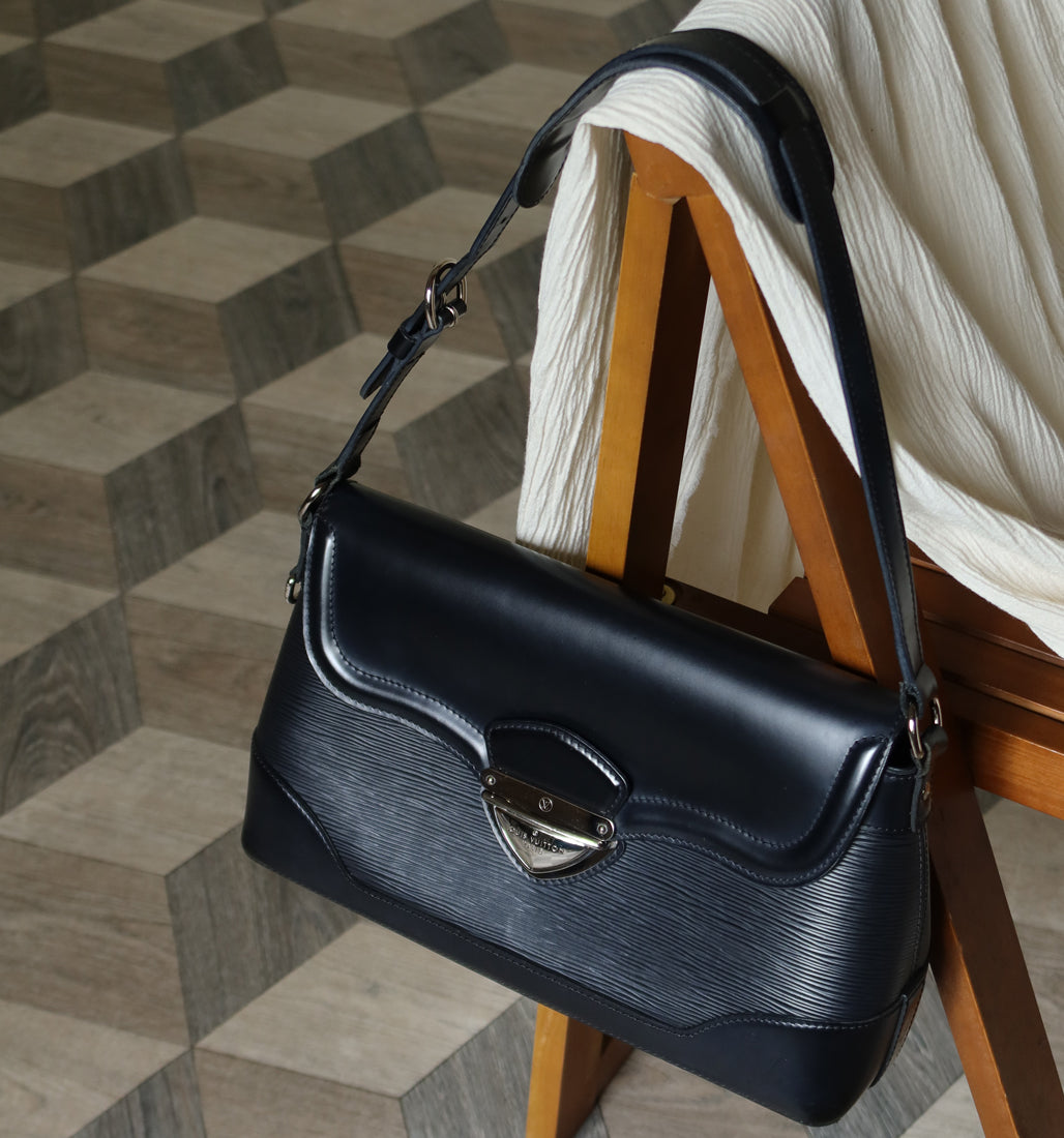 Louis Vuitton Vinage Black Epi Leather Beverly Trunk Shoulder Bag