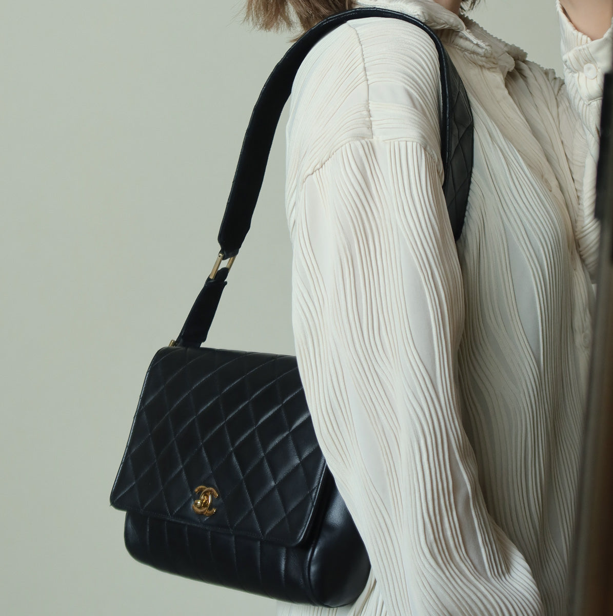 Rare Chanel Vintage Black Lambskin CC Turn Lock Double Quilted Shoulder Bag