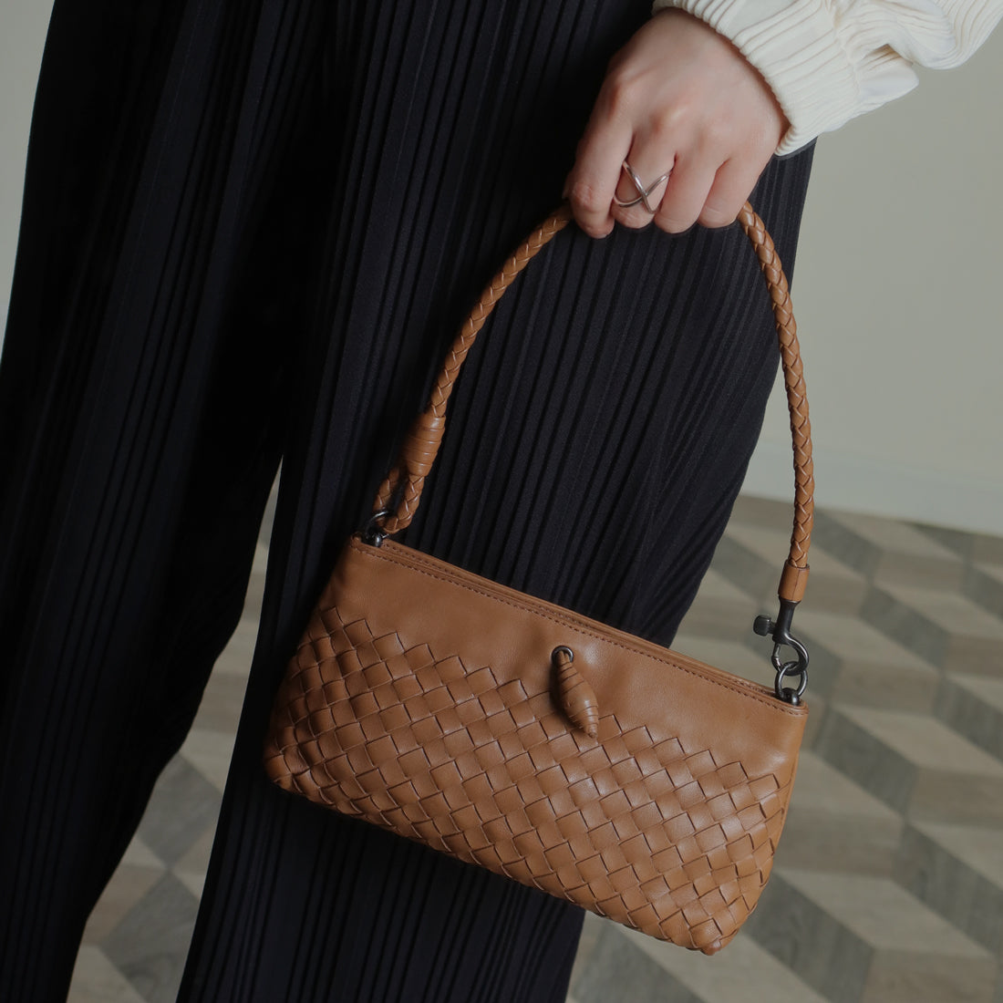 Bottega Veneta Vintage Caramel Brown Intrecciato Mini Pochette Clutch Shoulder Bag