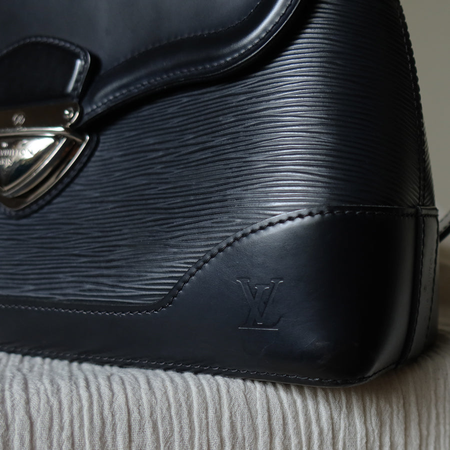 Louis Vuitton Vinage Black Epi Leather Beverly Trunk Shoulder Bag