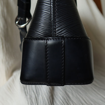 Louis Vuitton Vinage Black Epi Leather Beverly Trunk Shoulder Bag